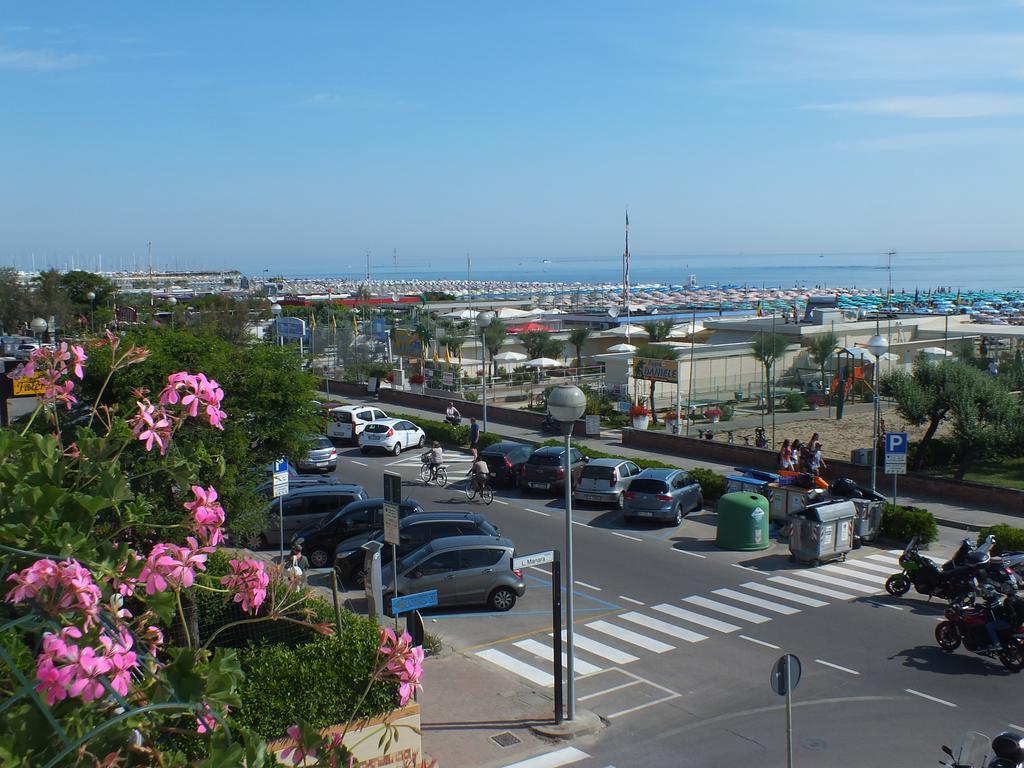 Hotel Ronchi Cervia Exterior foto